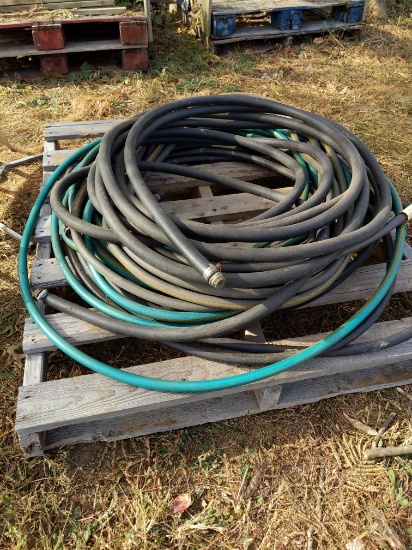 2 Garden hoses