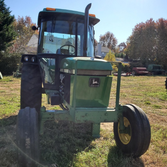John Deere 2755 tractor
