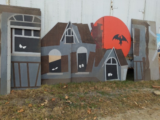 Wooden haunted house decoration