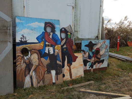 Pirate decorations X's $$