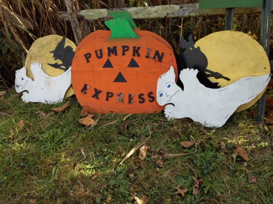 Halloween wooden signs