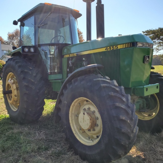 John Deere  4455 tractor