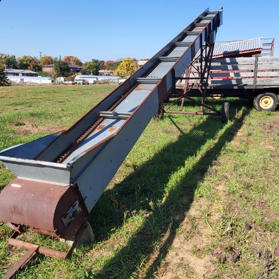 Electric  hay elevator