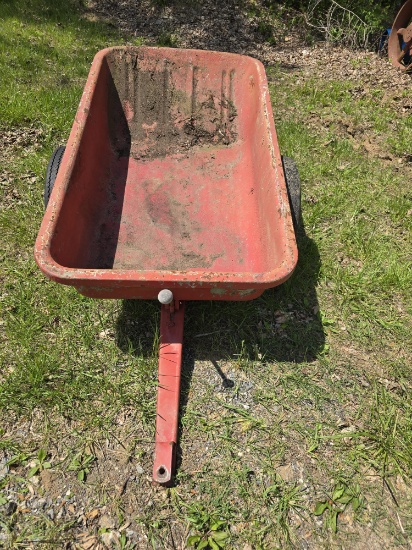 Lawn tractor Dump wagon