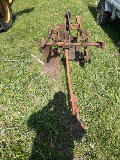 Allis Chalmers 2 bottom  snap coupler plow