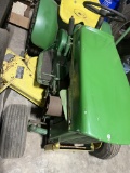John Deere 110 round fender lawn mower