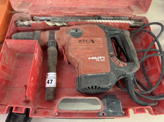 HILTI TE60  rotary hammer drill with concrete bits