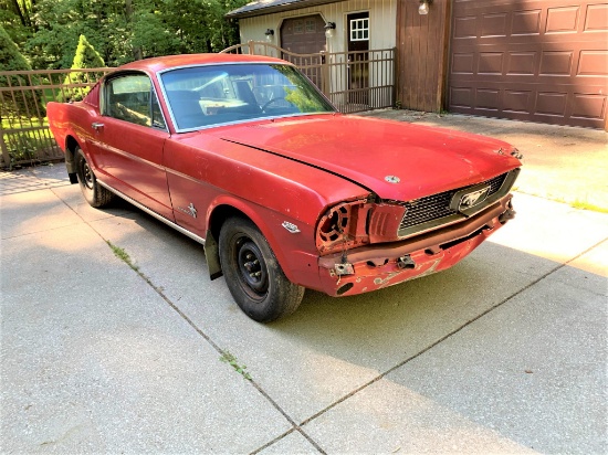 1966 Ford Fastback Mustang