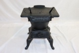 cast iron King Oak stove Oakland FDY Co.