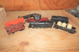 Lionel Train set with Engine, Tender tracks and controls