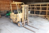 Caterpillar T50B tow motor,