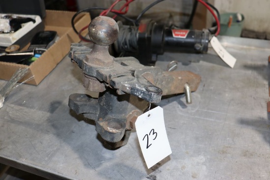 trailer insert with 2.5" ball