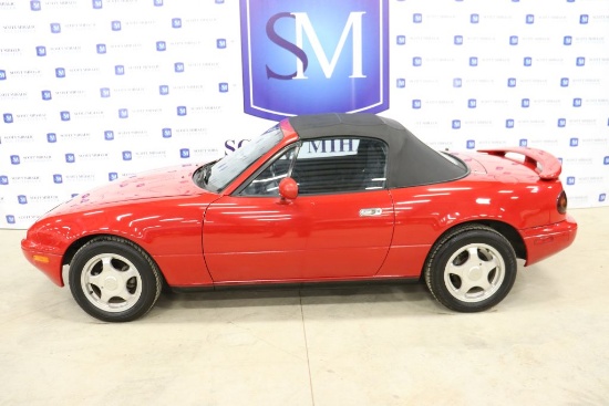 1992 Mazda Miata convertible