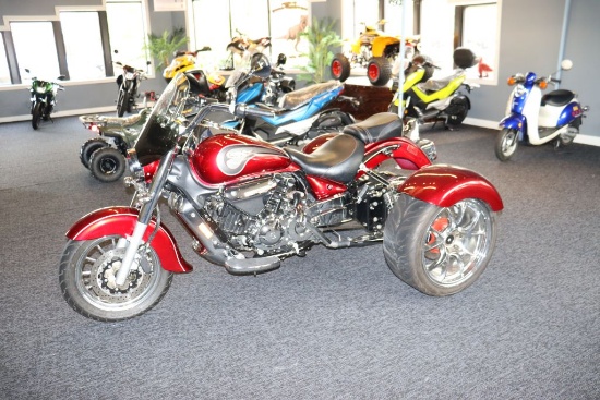 2010 Hyosung ST-7 Custom Tike conversion