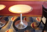 Round Dining Table (restaurant)