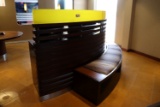 Workstation & Bench (lobby)
