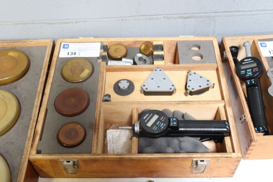 Mitutoyo digital Borematic inside Micrometer set