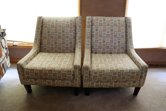 (2) chairs (main)