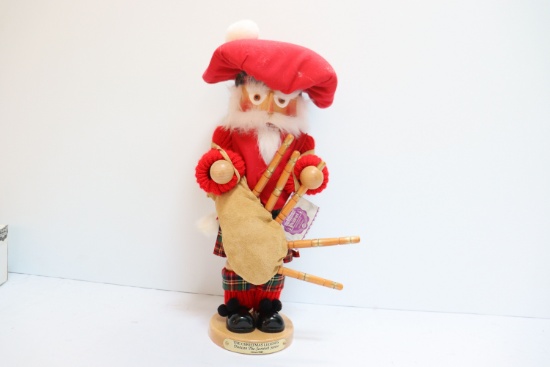 Steinbach   Nutcracker S1829- Scottish Santa