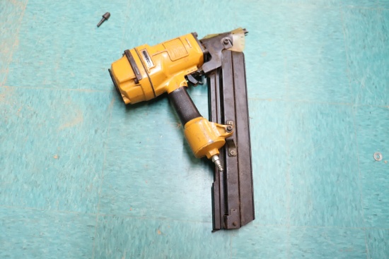 Bostitch Air Framing nailer (basement)
