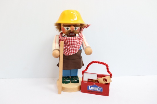 Steinbach   Nutcracker S1332- Chubby Handyman