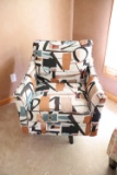 Chair (main)