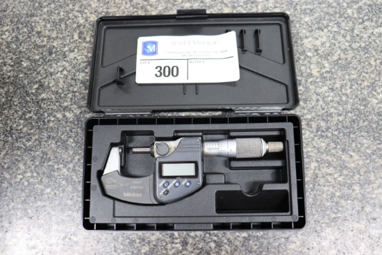 Mitutoyo digital micrometer
