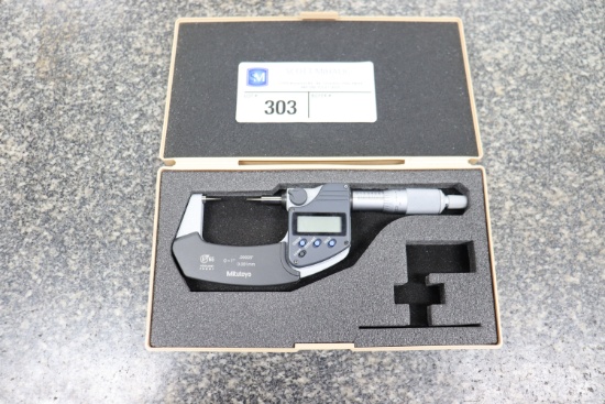 Mitutoyo digital micrometer