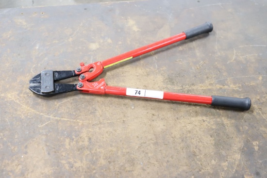 Bolt cutter