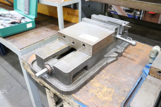 Kurt precision machine vice