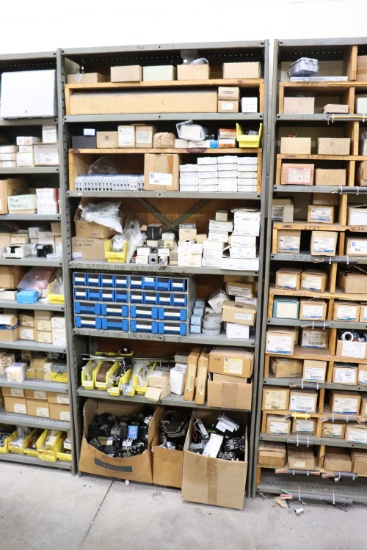 Assortment of Allen Bradley 700 series relays,