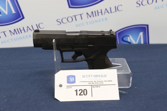 Taurus Model GX4, cal. 9MM