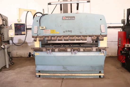 Amada 80 ton press brake w/ Amada NC9-EX controls