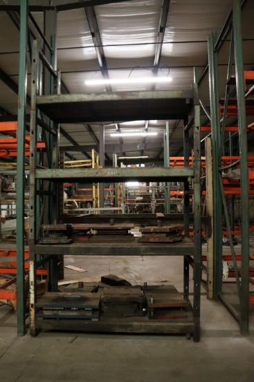 Mold Rack with molds
