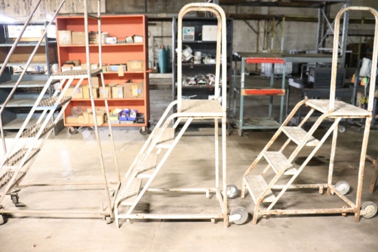 industrial ladder with casters