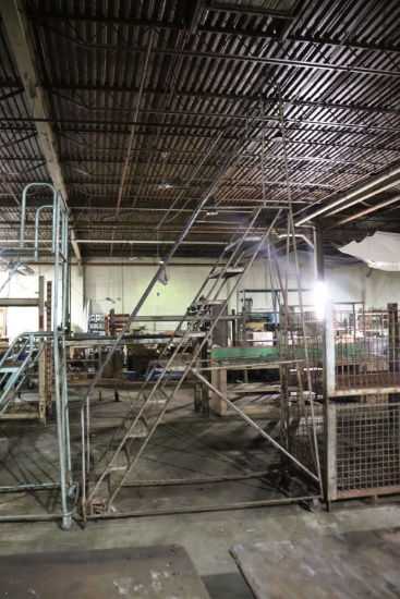 industrial ladder with casters