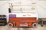 Snorkel Scissor Lift