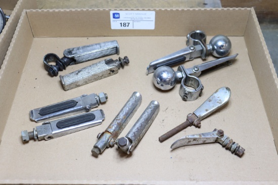 Harley Davidson Mirrors and Footpegs