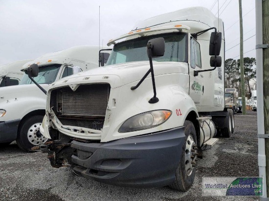 2010 INTERNATIONAL NAVISTAR PROSTAR TANDEM AXLE TRUCK TRACTOR