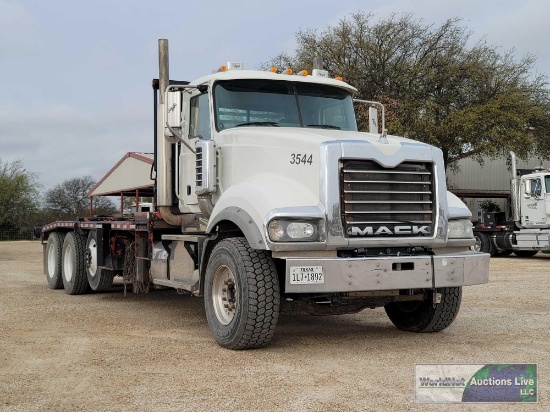 2013 Mack TD713 Truck, VIN # 1M1BD02Y3DM001481