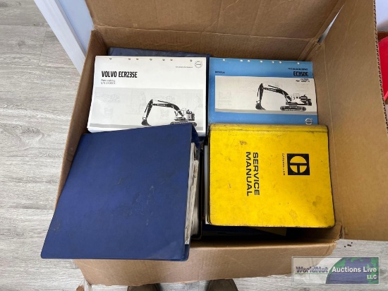 LOT OF VARIOUS HEAVY EQUIPMENT MANUALS
