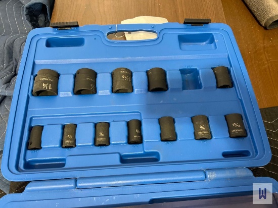 WESTWARD 28PC 1/2 DRIVE/SAE STANDARD & DEEP WALL SOCKET SET