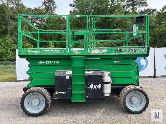 2015 GENIE GS-4390 ROUGH TERRAIN SCISSOR LIFT, SN:GS9015-50603