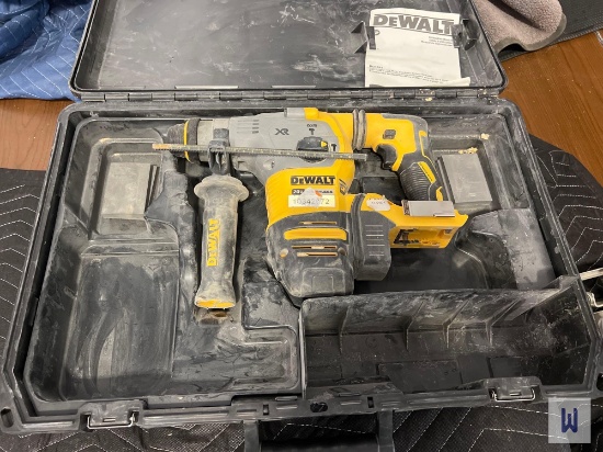 2020 DEWALT DCH293 1-1/8 20V MAX SDS PLUS BRUSHLESS HAMMER, SN-327142