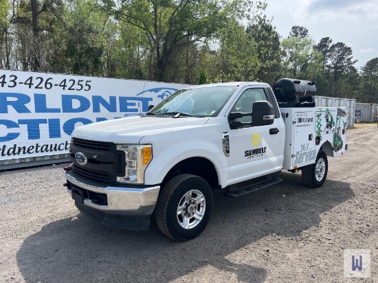 2017 FORD F-250XL UTILITY LUBE TRUCK, VIN # 1FDBF2B65HEE37605