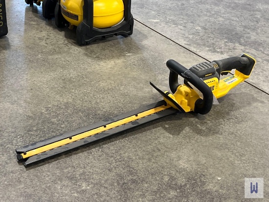 2021 DEWALT DCHT820 22 HEDGE TRIMMER, SN-857876