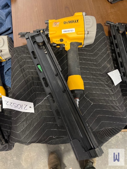 2022 DEWALT DWF83PL PNEUMATIC COLLATED FRAMING NAILER, SN-21282345B