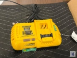 2021 DEWALT DCB118 20V MAX LI-ION FAN COOLED FAST CHARGER