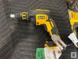 2021 DEWALT DCF620 20V MAX DRYWALL SCREW GUN