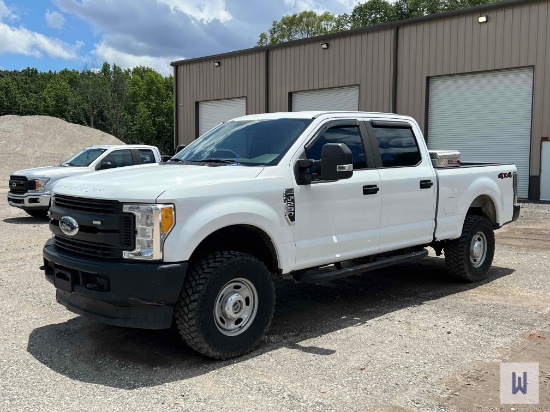 2017 FORD F-250XL PICKUP TRUCK, VIN #1FT7W2B65HEE98625
